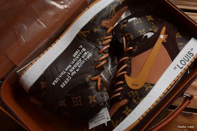 Cheap Husky Off-Louis Air x AQ0818-158 OW Jordan 1 AJ1 0505